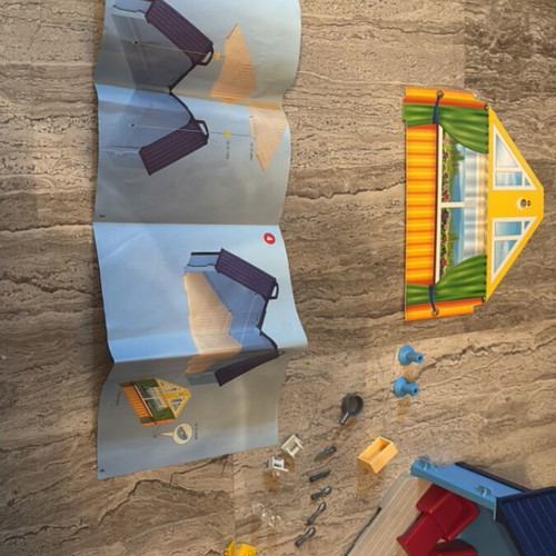 Playmobil Family Fun Modern House 70219 used with box
