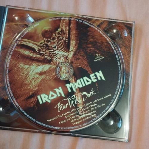 Iron Maiden Fear Of The Dark CD like new, metal
