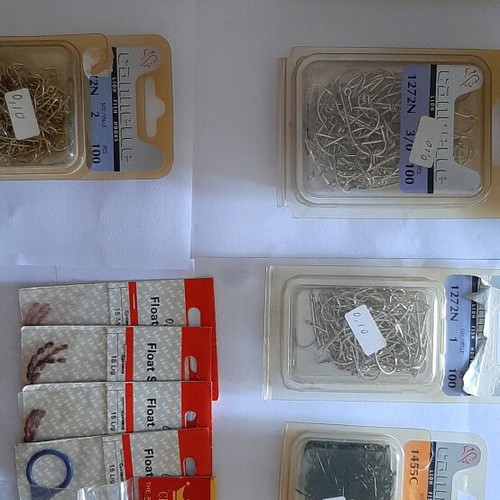 Cannelle fishing hooks new, pack of 20