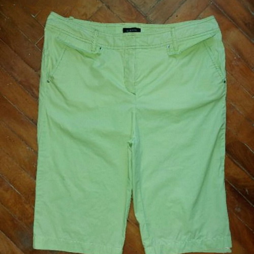Branded bermuda shorts like new, sizes M, L and XL, set of 2