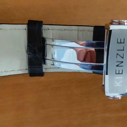 Kienzle 1822 men's wristwatch Bauhaus design with sapphire crystal
