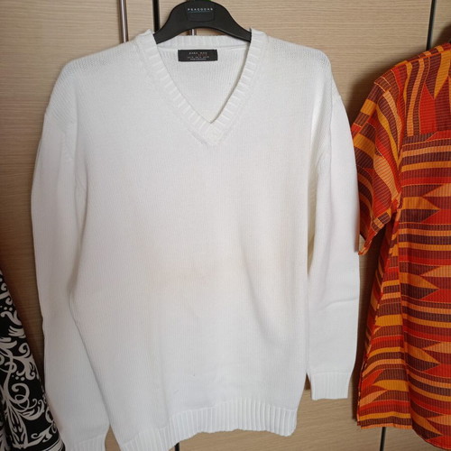 Men's clothes like new, white cotton knit Zara sweater and 2 XL shirts