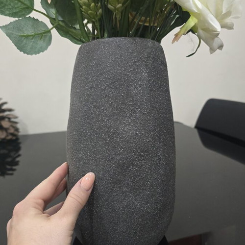 Vase with flowers new, tall and heavy, decorative bouquet included