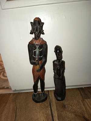 Wooden African art figures like new