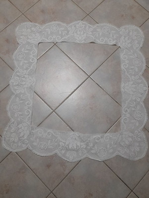Handmade lace for tablecloth, like new, white