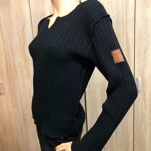 Free Wave knitted blouse size M like new, black