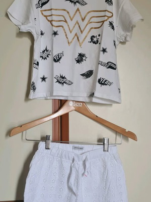 Puma t-shirt and Lemon Beret shorts set like new, white, girls 12-13 years