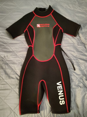 Scuba Force Women's Scuba Suit Monoshorts XS like new
