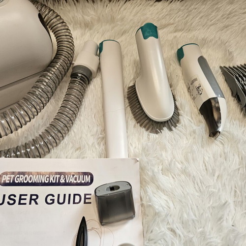 Pet Grooming Kit and Vacuum New
