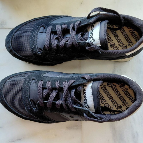 Saucony Jazz Original vintage women's athletic shoes, black, size 40