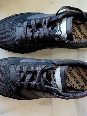 Saucony Jazz Original vintage women's athletic shoes, black, size 40