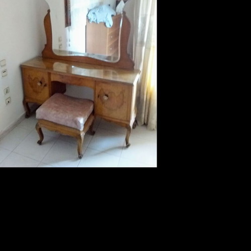 Antique bedroom vanity like new with stool and glass