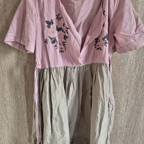 Madame Shou Shou short dress like new, size small, colorful