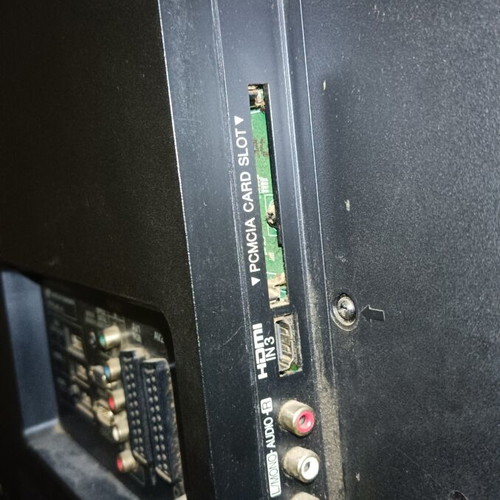 LG TV 42' used