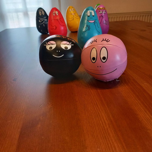 Bowling game used with fabric pins and balls