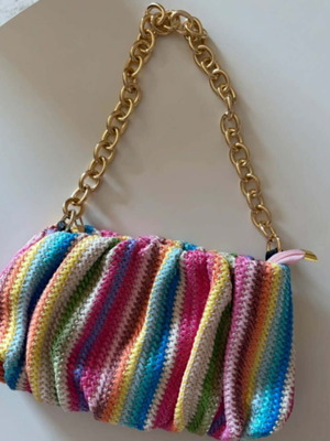 Shoulder bag like new, pink