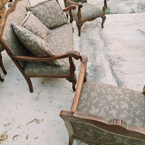 Classic solid wood living room set, like new