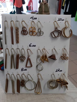 Handmade earrings new, pack of 25, bronze and copper