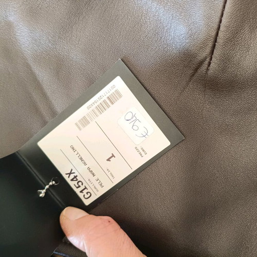 Leather coat new, small size, brown color