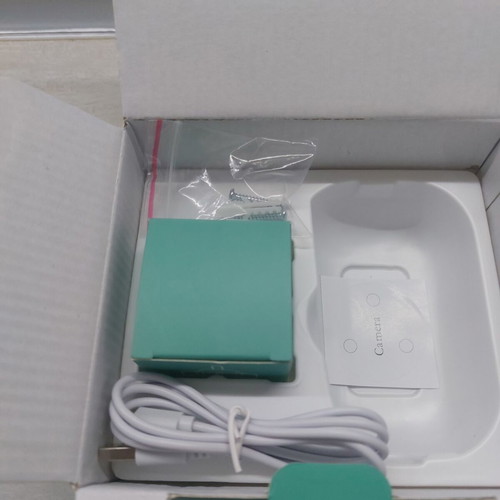 WUUK Wireless Cam Pro 2K outdoor security camera new