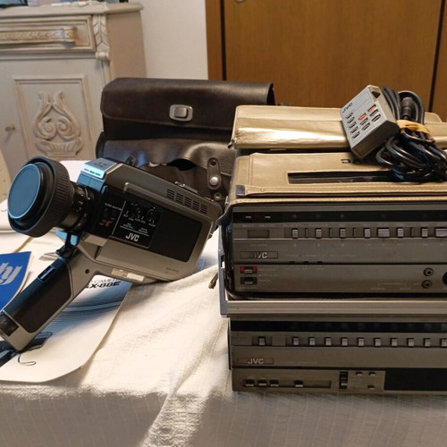 JVC Portable Video Camera in Excellent Condition