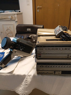JVC Portable Video Camera in Excellent Condition