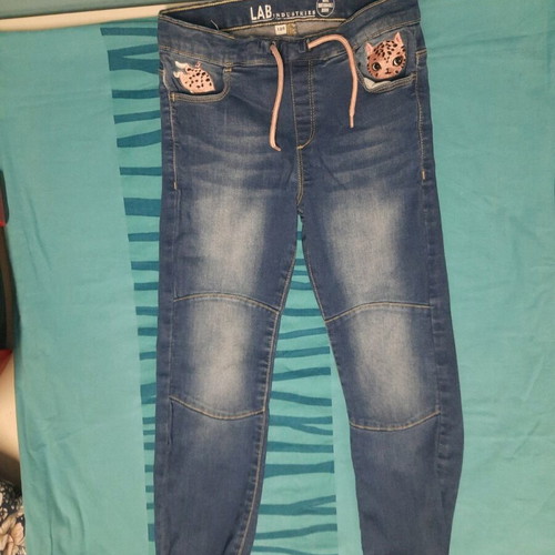 Pack of 8 girls' pants and jeans like new