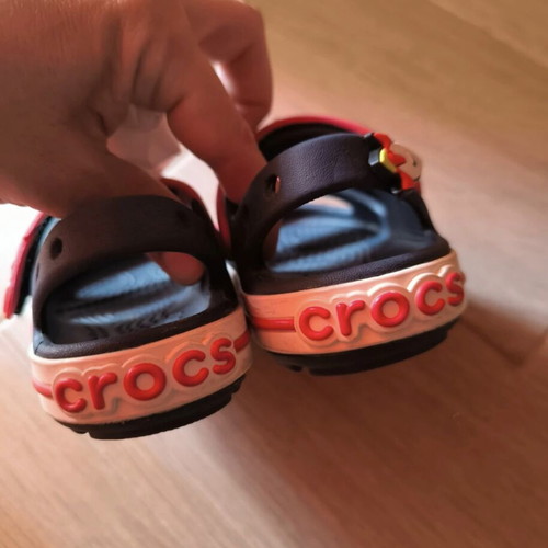 Crocs Crocsband sandals size C6 22-23