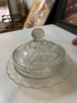 Crystal bowl with lid used, carved design