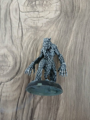 Ice Troll primed Zenithal DND figure like new