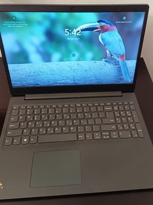 Lenovo V15 ADA Ryzen 3 15.6'' употребяван, 8GB DDR4, 256GB SSD, Windows 11