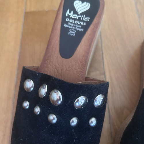 Marila Footwear black platform sandals like new with studs size 39