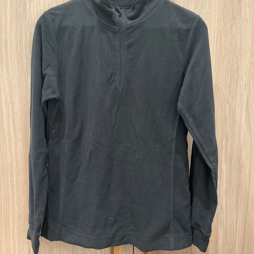 NRG fleece turtleneck size small used, gray