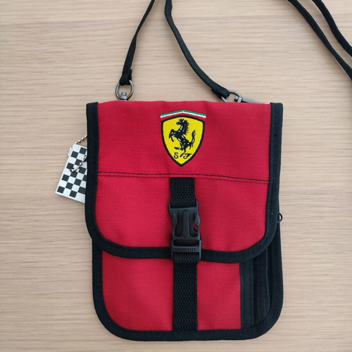 Scuderia Ferrari men's bag new with tags