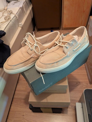 Timberland loafers size 44, beige