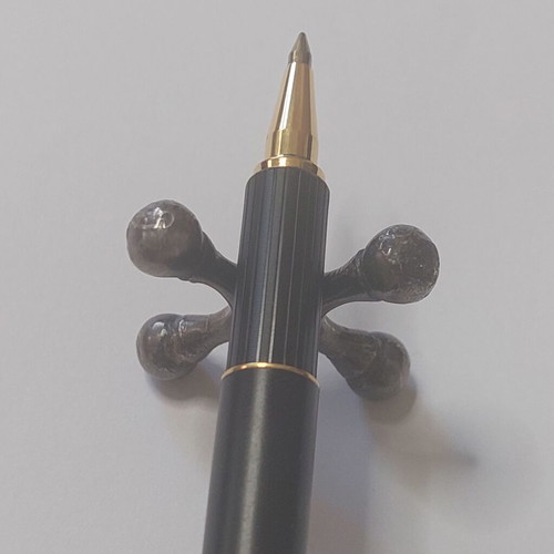 Aurora Hastil pen used