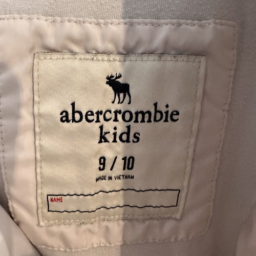 Abercrombie kids jacket new, size 9/10, grey
