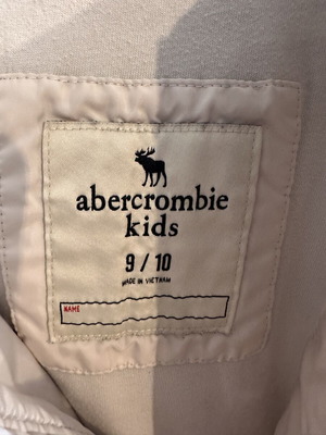 Abercrombie kids jacket new, size 9/10, grey