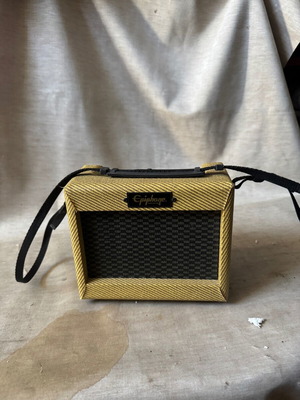 Epiphone EP-1 Mini Portable Guitar Amplifier like new, vintage tweed
