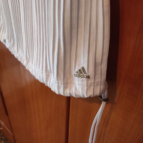 Adidas T-shirt