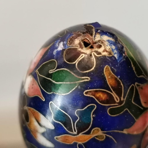 Cloisonne egg set used with enamel, burgundy and blue colors