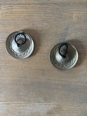 Tzilia pair percussion instrument