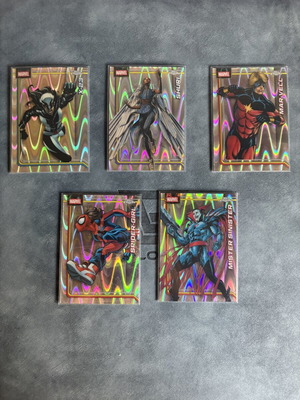 Topps Chrome 2026 Marvel RayWave Refractors new