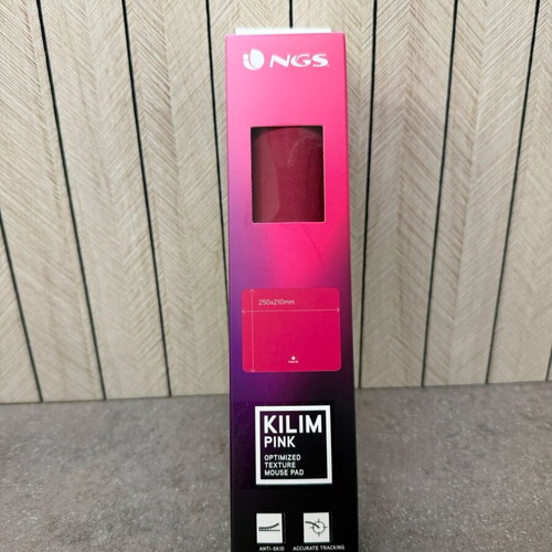 Mousepad pink new with smooth fabric surface
