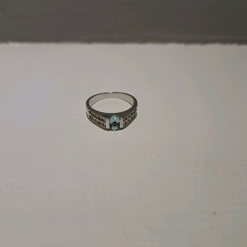 Silver Ring 925 with Blue Stone like new
