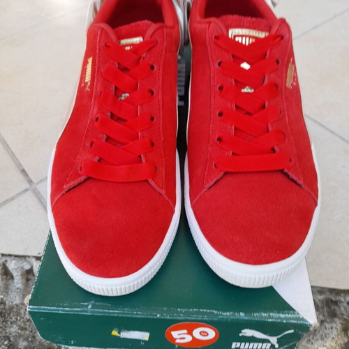Puma Suede Bow size 38.5 new, red with gold details