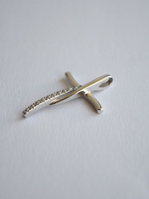 14k Gold Cross Charm with Zircon stones new, silver color