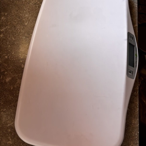 Baby scale up to 20 kg like new