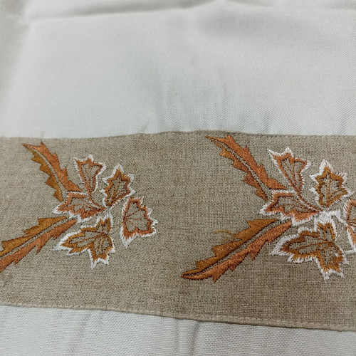 Tablecloth 1.80x1.80 new with 8 napkins, design 4 ecru