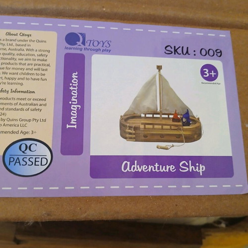 Wooden adventure ship thematic toy like new, vintage